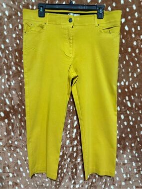 89th & Madison Mustard Yellow Capri
